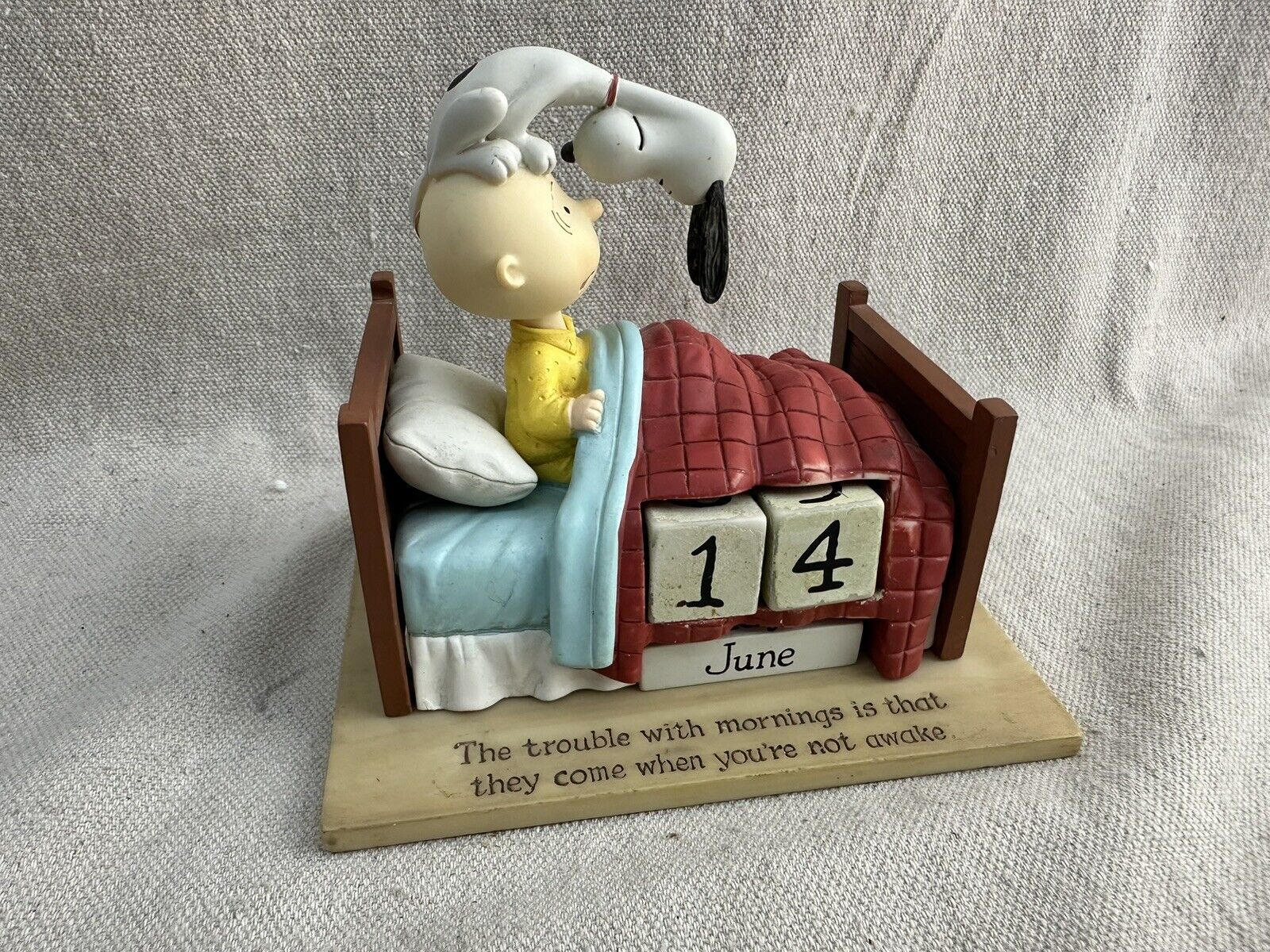 Peanuts Charlie Brown & Snoopy ~ Bed Mornings Perpetual Calendar ~ Hallmark 2010