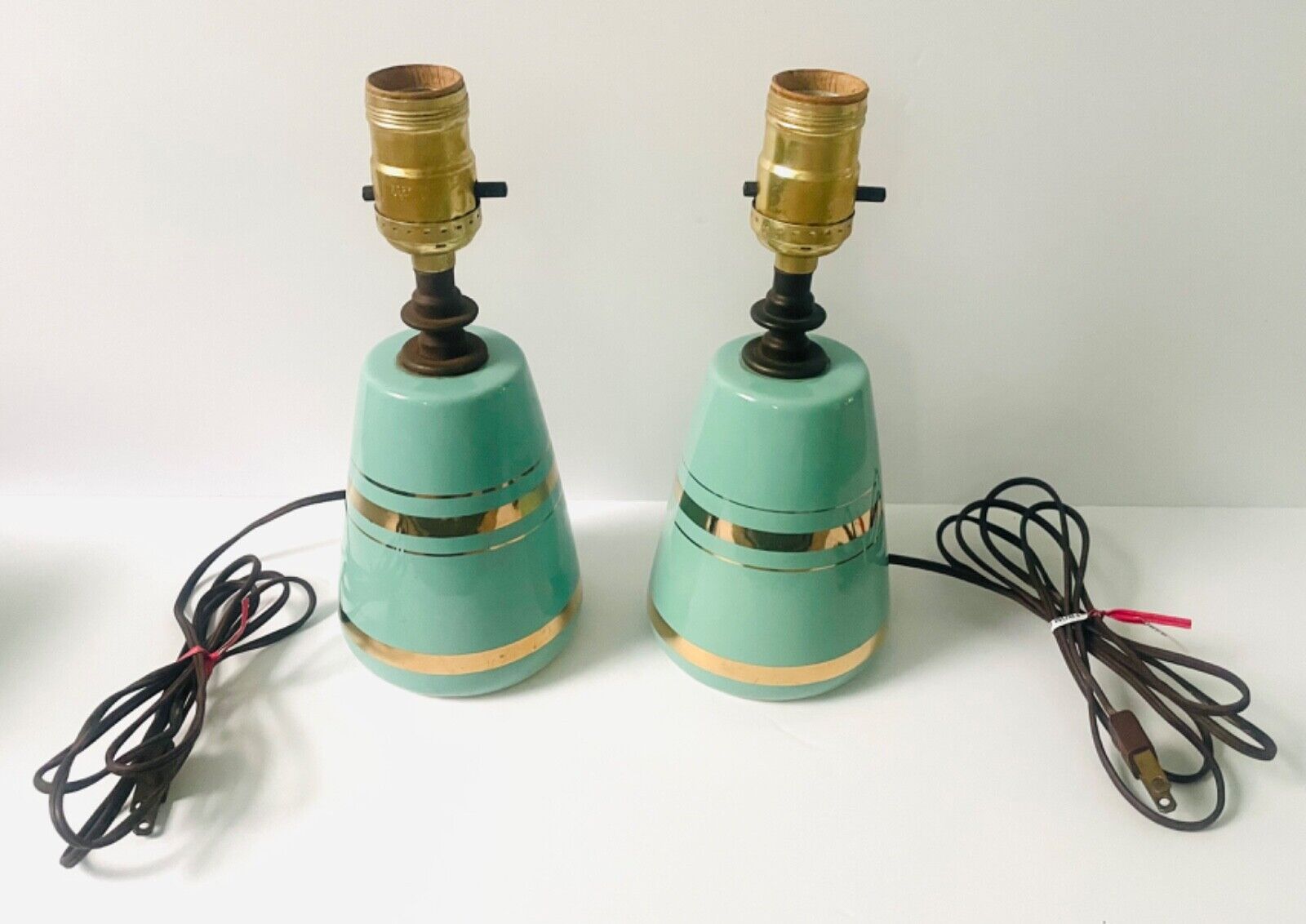 Pair MCM Mid Century Table LAMPS Light Turquoise Seafoam Gold Trim 9” WORKING