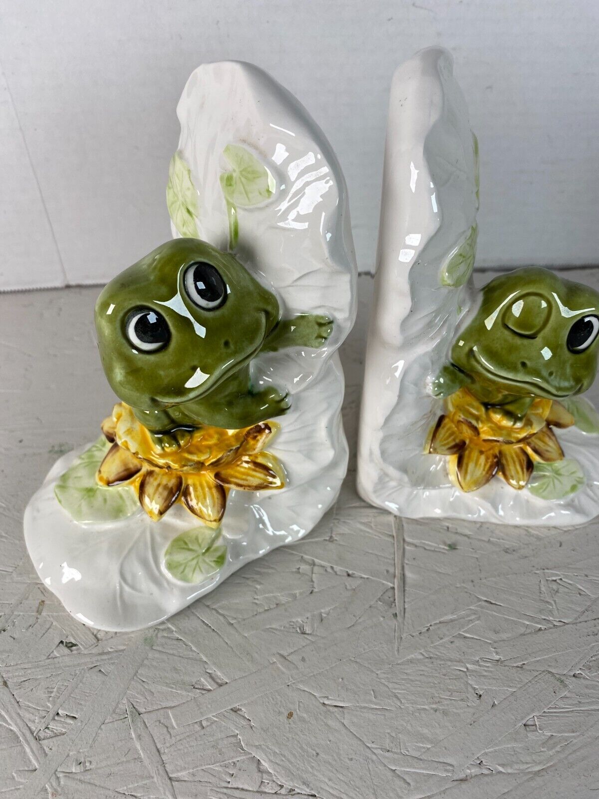 Vintage 1976 Neil The Frog Sears & Roebuck Bookend Ceramic 6.5\