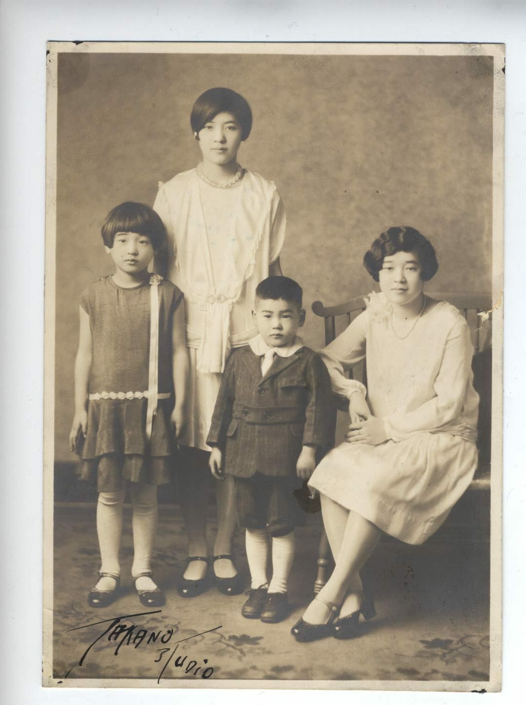 Rare vintage Japanese American Seattle Washington photo signed Takano Studio 