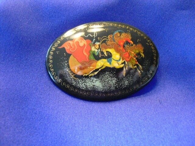 Set/2 Vintage Russian lacquer hand-painted miniature scenes signed brooches USSR