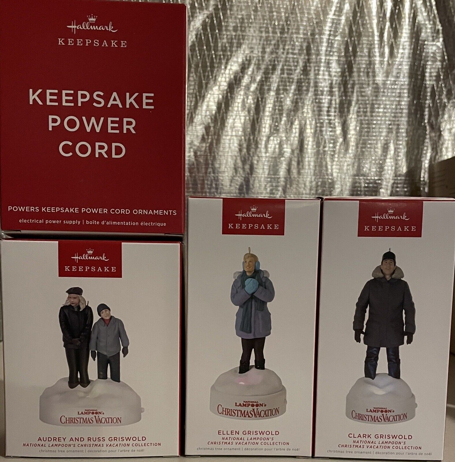 2022 Hallmark Keepsake Griswold Family Set ~ Christmas Vacation Storyteller