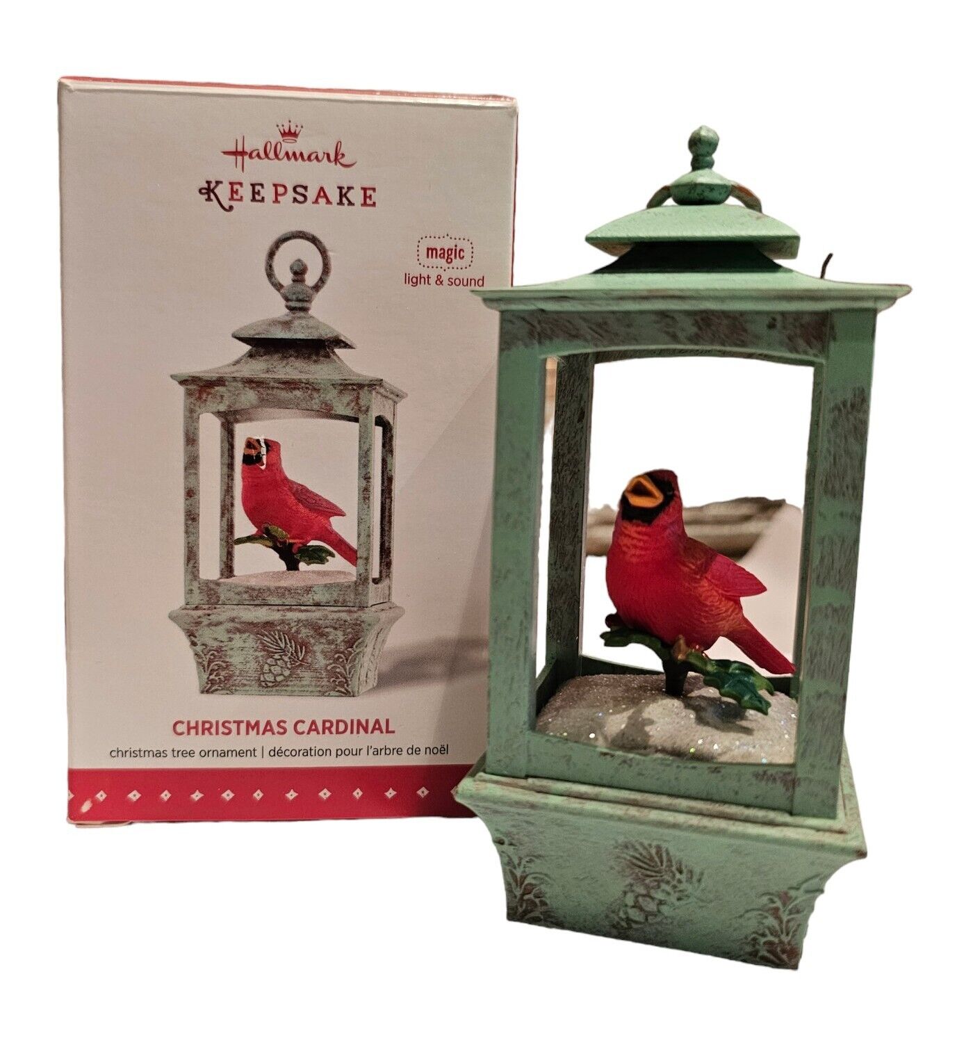 2015 Hallmark Keepsake Christmas Cardinal Holiday Ornament -Magic Light & Sound