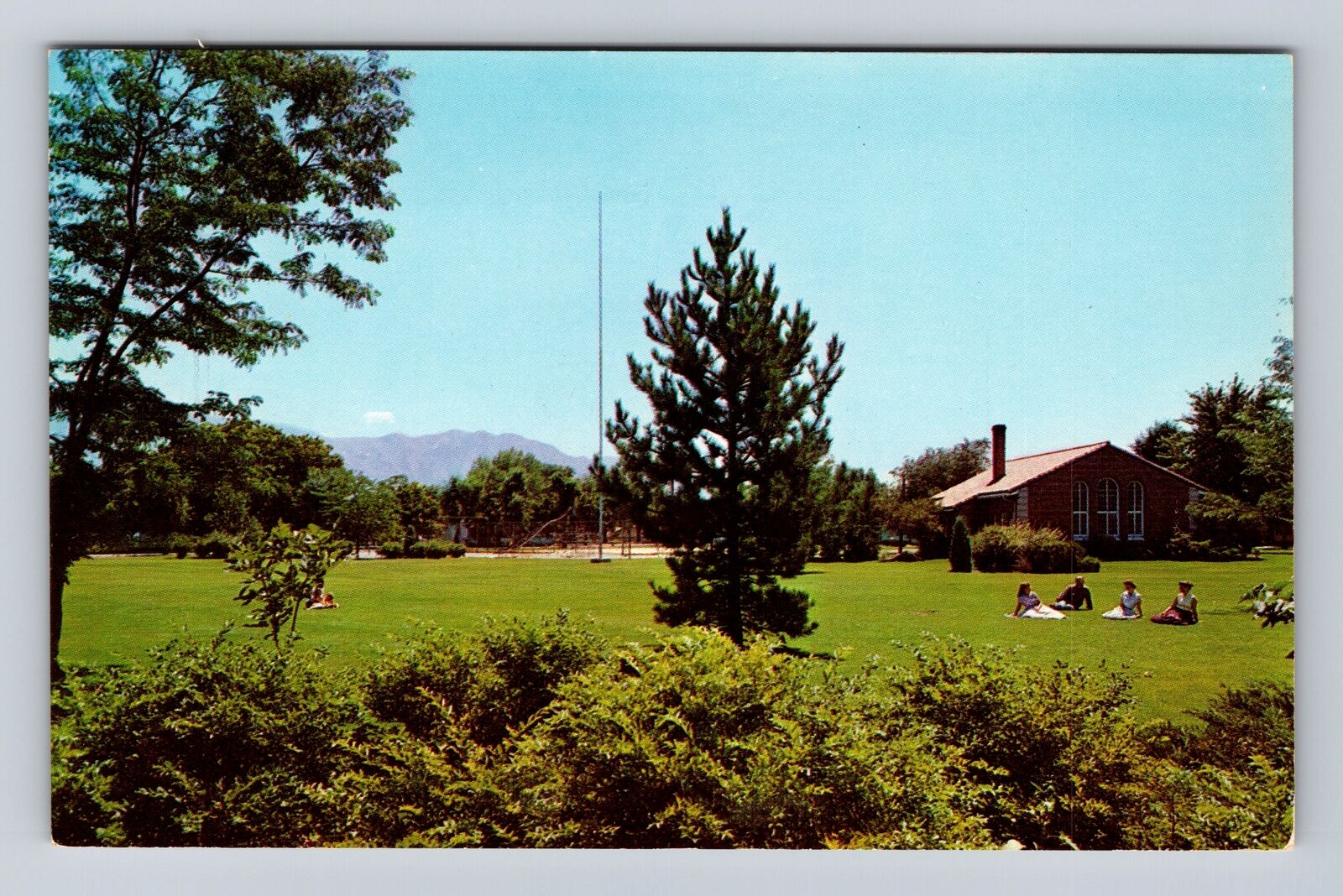 Tremonton UT-Utah, Library And City Park, Antique, Vintage Souvenir Postcard