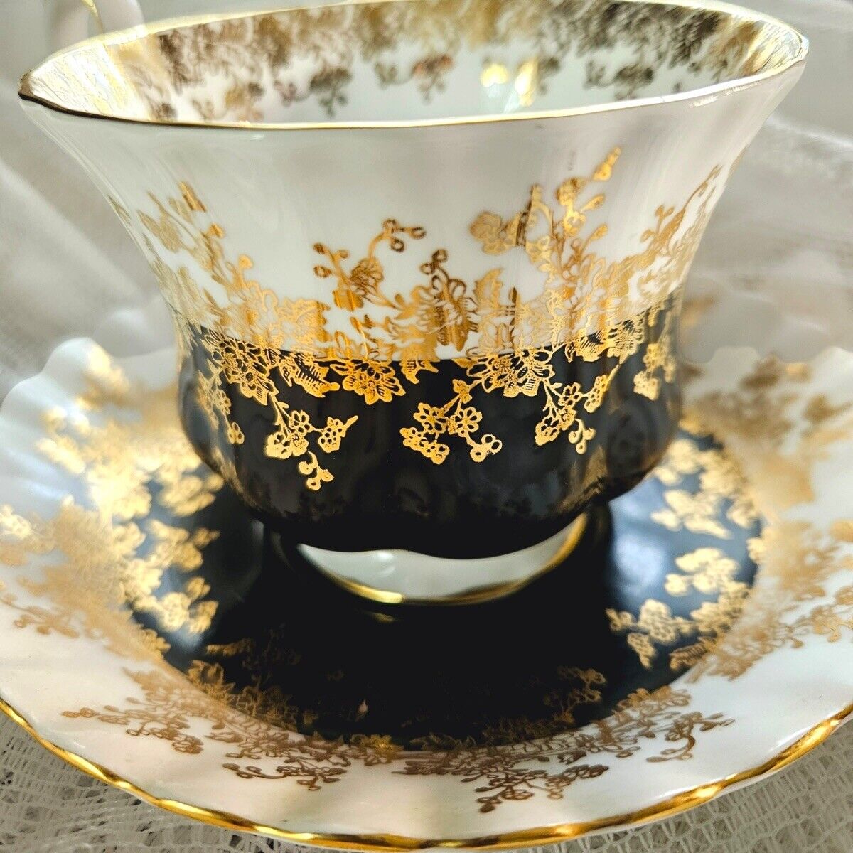 Royal Albert Tea Cup & Saucer Regal Series Black White Gold Gilt Filigree