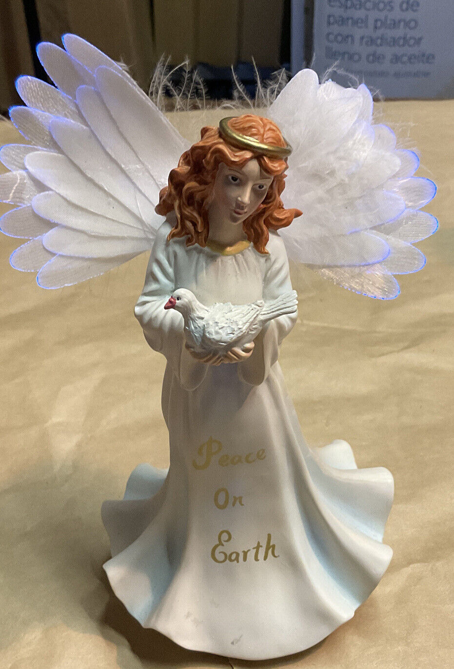VTG  lighted Christmas Resin angel holding bird - peace on earth-7.5” height