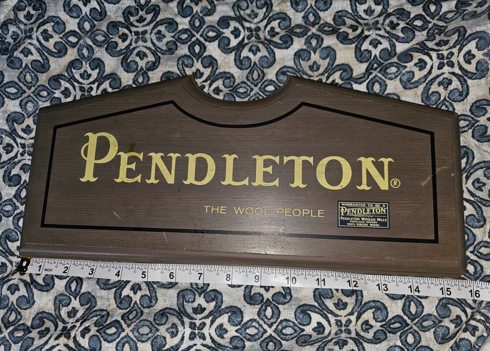 Rare Vintage Pendleton Woolen Mills Wooden Advertising Store Display Sign