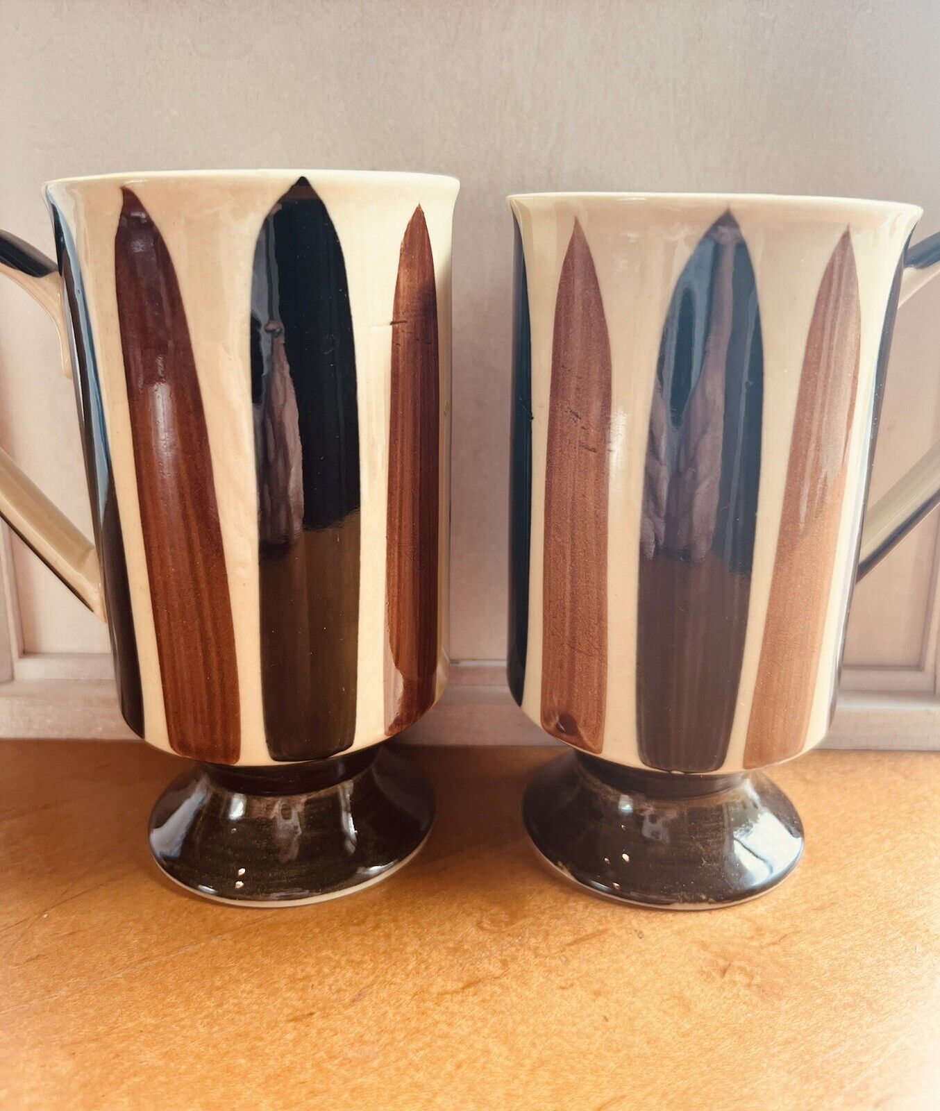 Vintage Stoneware Coffee Mugs On Pedestals Made In Japan Set of 2 EUC