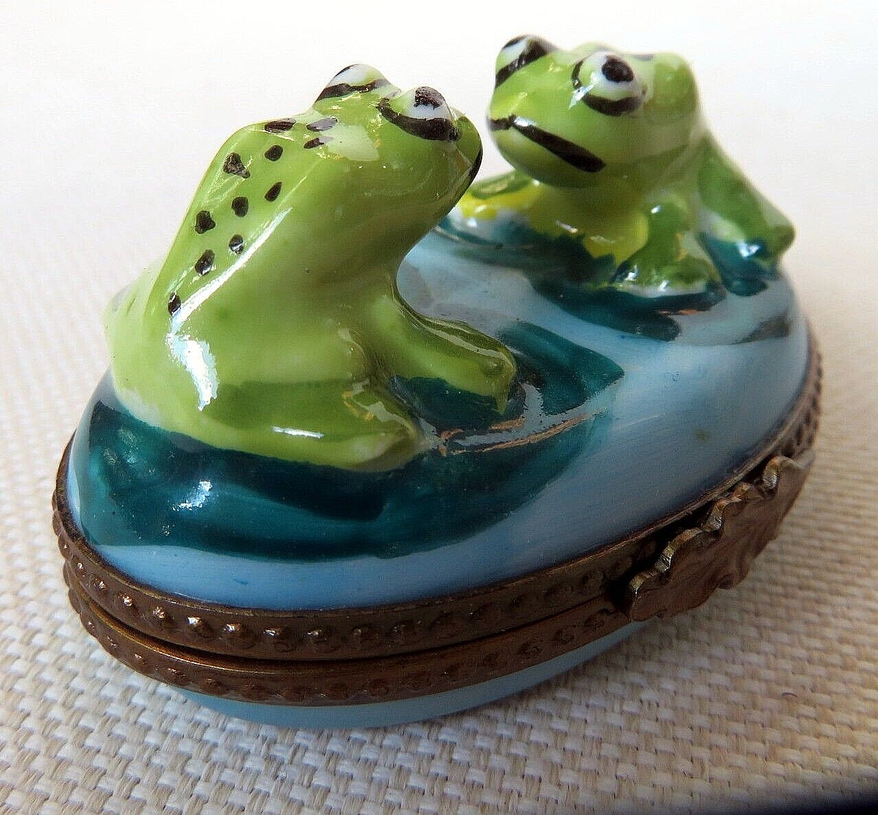 Limoges Porcelain, France, Trinket Box w/Frogs, Creater Dumont w/ Signature JD.