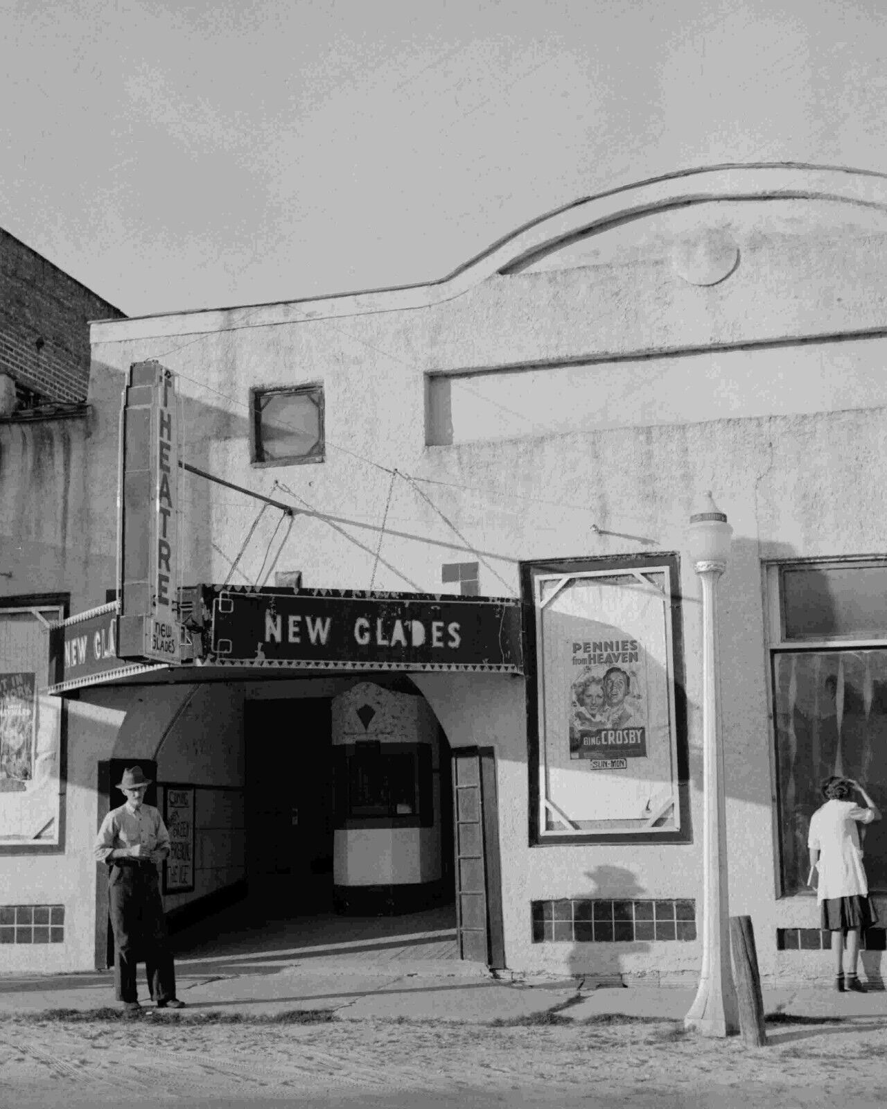 Moore Haven, Florida Movie theatre 1939 Vintage Old Photo 8.5 x 11 Reprints