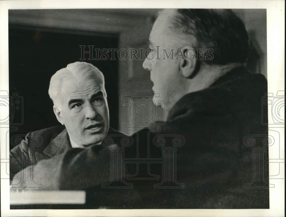 1944 Press Photo Edward Stettinius with President Franklin Roosevelt, Washington