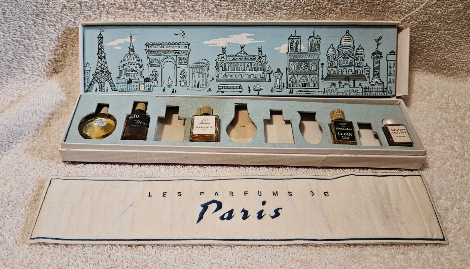 VTG Miniature Commercial Perfume Bottles Set in Box Les Parfums de Paris 