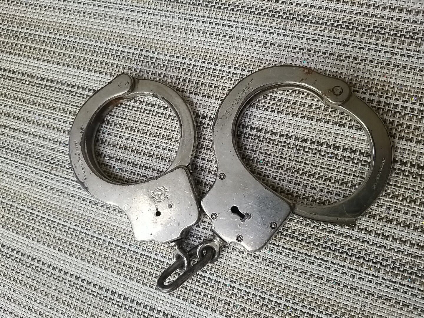 1912 Vintage PEERLESS HANDCUFFS MFG BY SMITH & WESSON PATENTED 2/20/1912-NO KEY