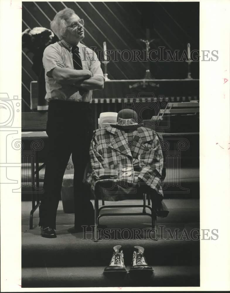 1985 Press Photo Dale Radke, Rollo the Clown, at Our Savior Lutheran School