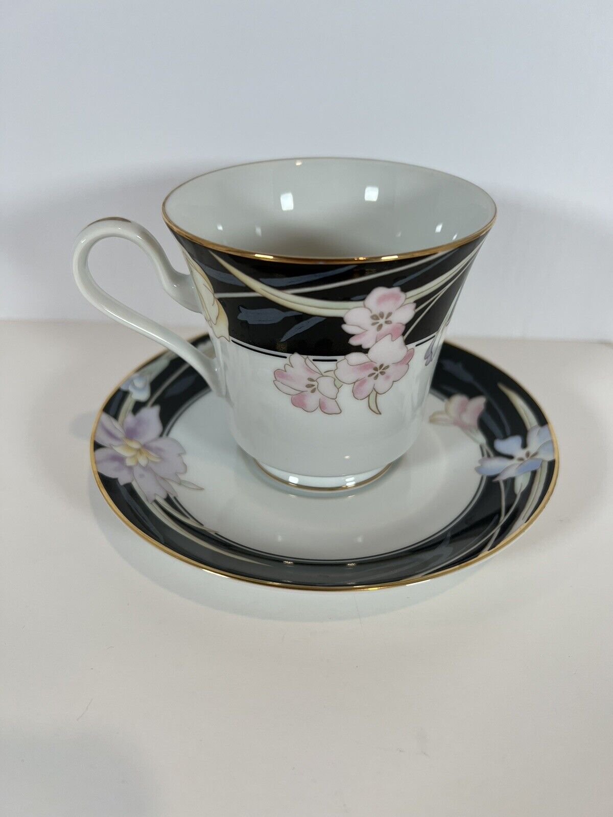 Vintage Mikasa ‘Black Charisma’ L9050 Tea Cup & Saucer Gold Rimmed & Flowers