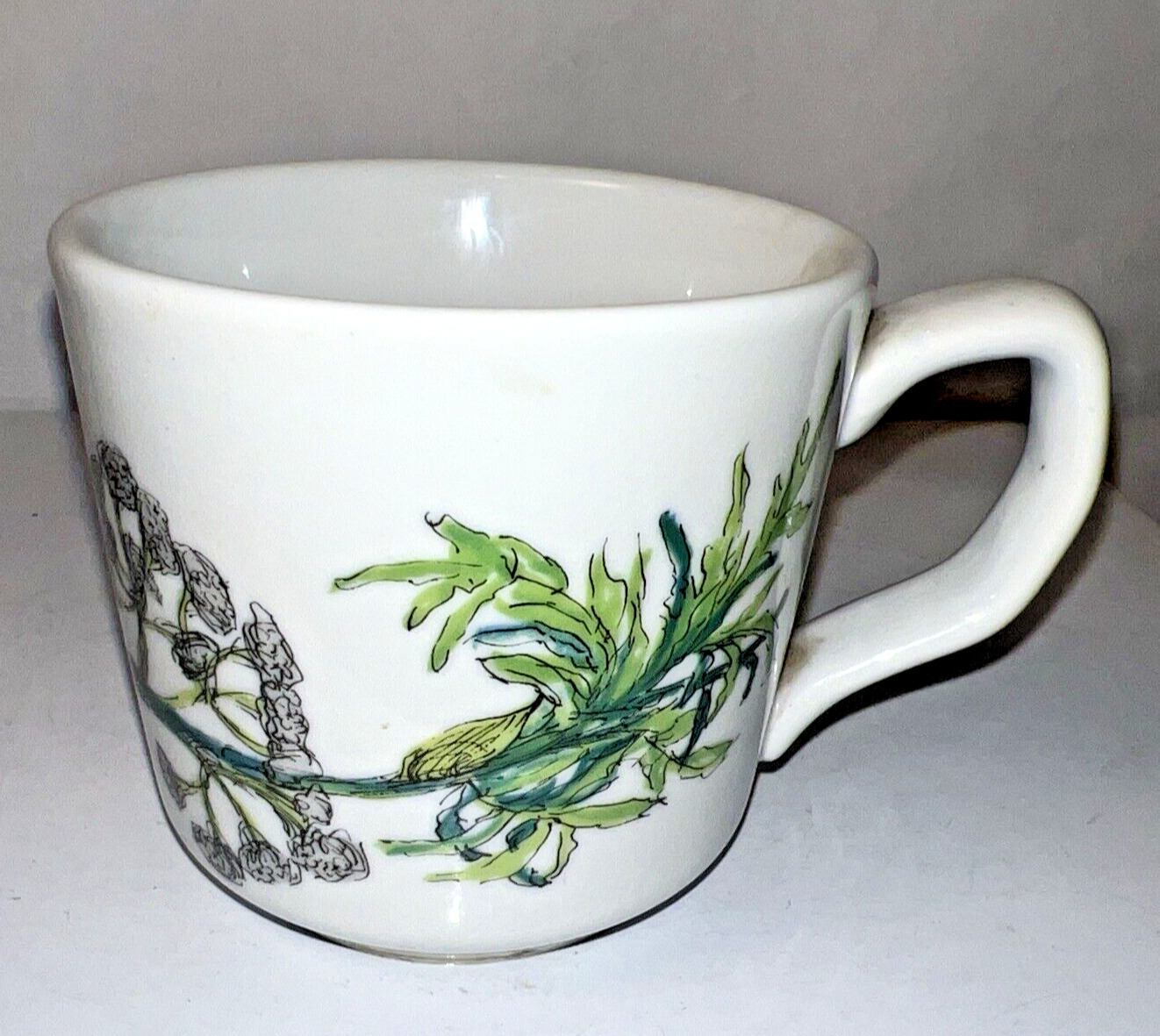 Pillivuyt France Cumin decor porcelain coffee tea mug cup