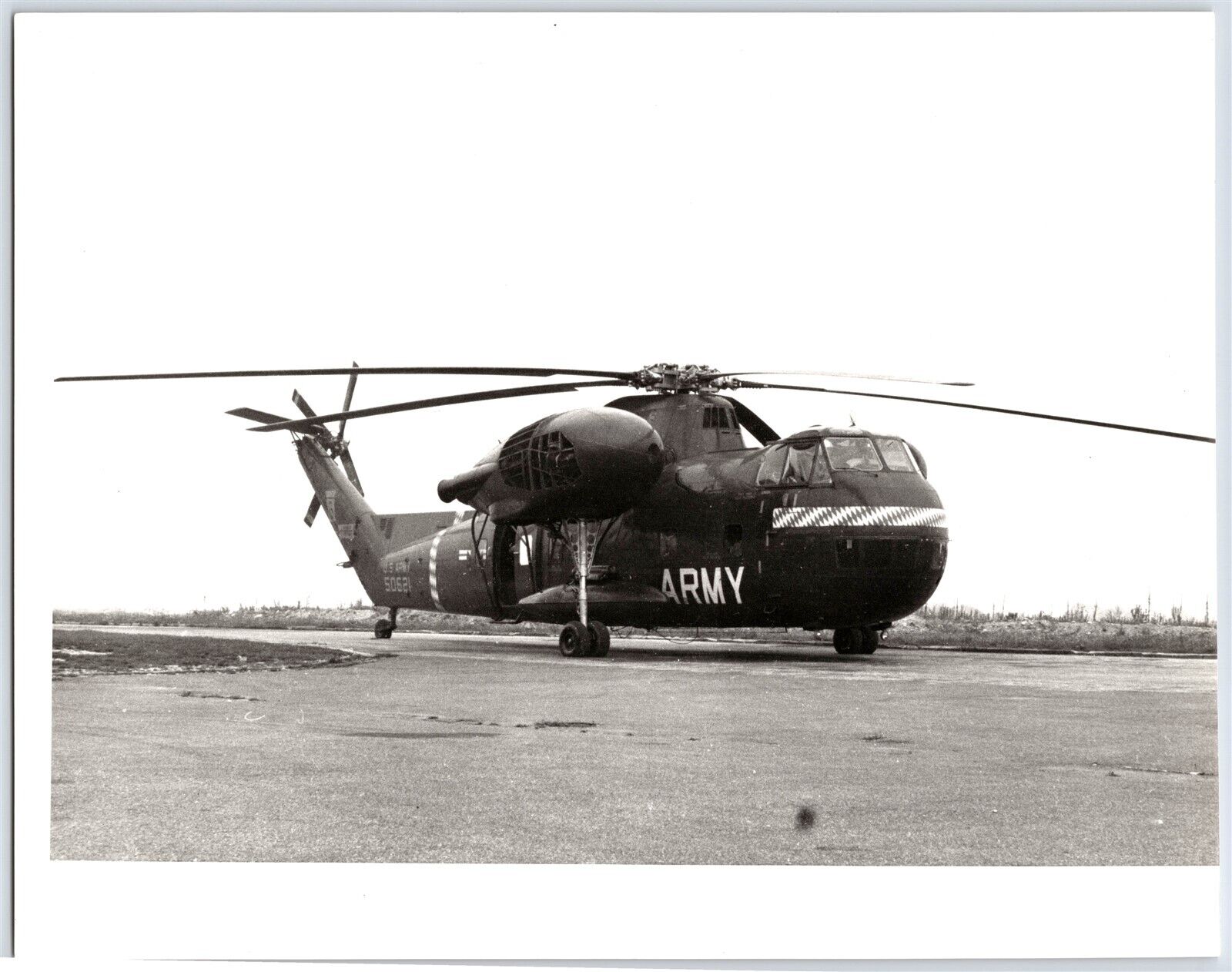 US Army CH-37 Mojave Sikorsky S-56 Military Helicopter Photo B&W 8x10 A2