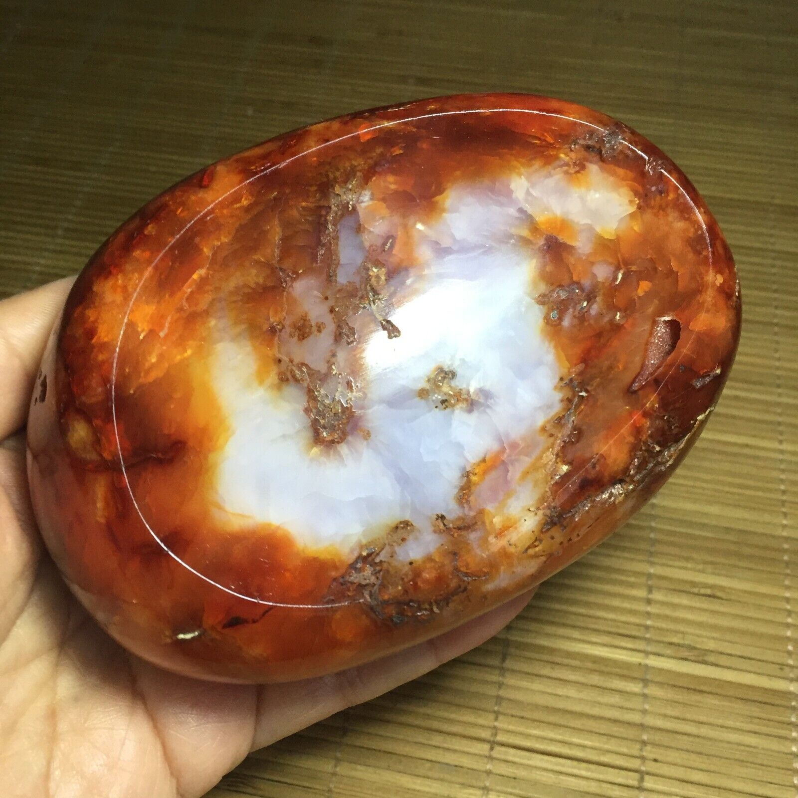 606g Natural red agate ashtray quartz mineral crystal specimen healing 911