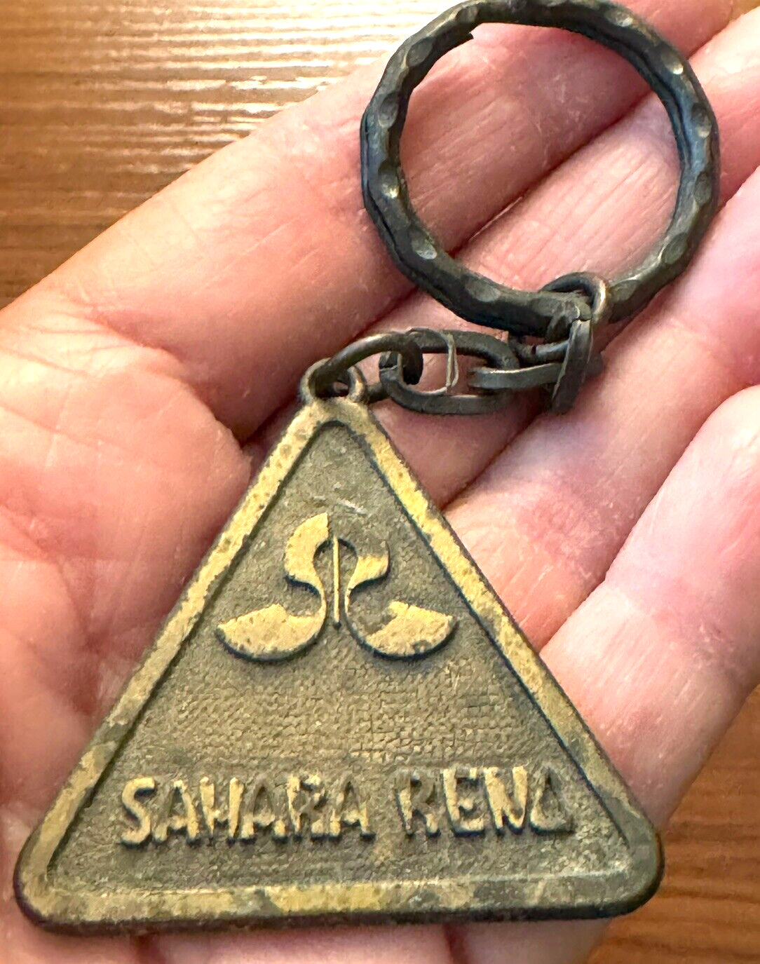 SAHARA HOTEL RENO NV RM#6123-Vintage Keychain-Drop in Mailbox Postage Guaranteed