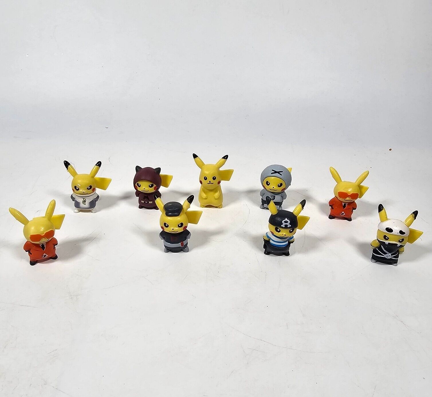 Lot Of 8 Mini Pikachu Pokémon Gacha Figures 
