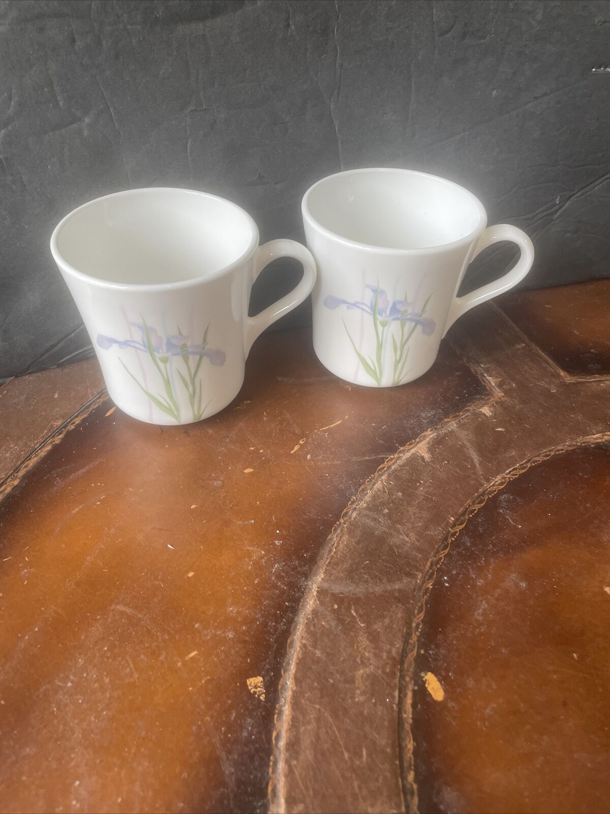 Vintage Corning Ware Corelle Shadow Iris Floral Coffee Tea Cup Mug set of 2