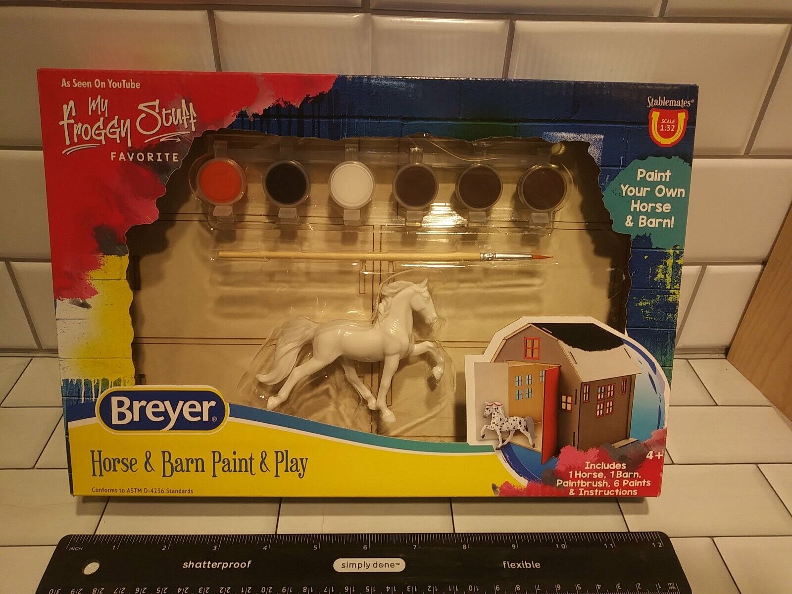 Breyer Paint Your Own Barn and Horse Set Craft Kit NEW 