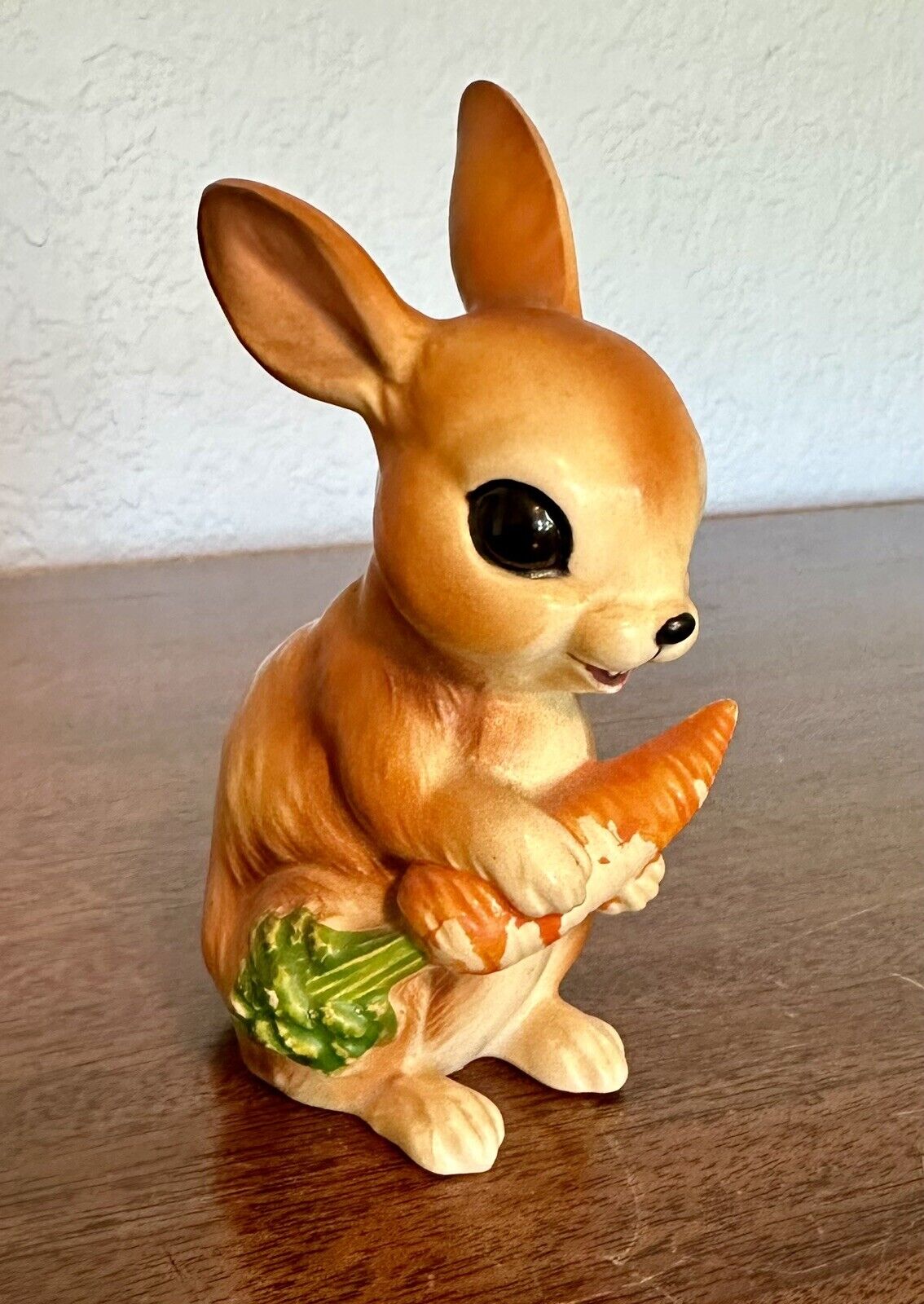Josef Original Figurine Bunny Rabbit w/ Carrot 4.5\