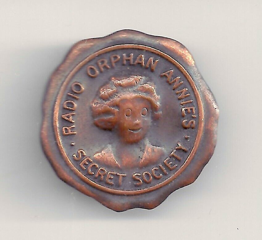 1930\'s RADIO ORPHAN ANNIE\'S SECRET SOCIETY Premium Pinback Pin Badge