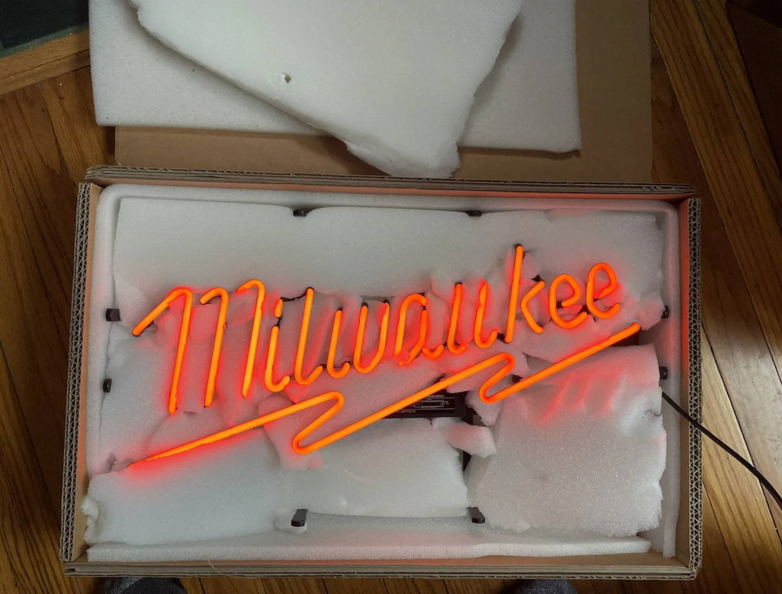 Neon Sign For Milwaukee Tools 20\