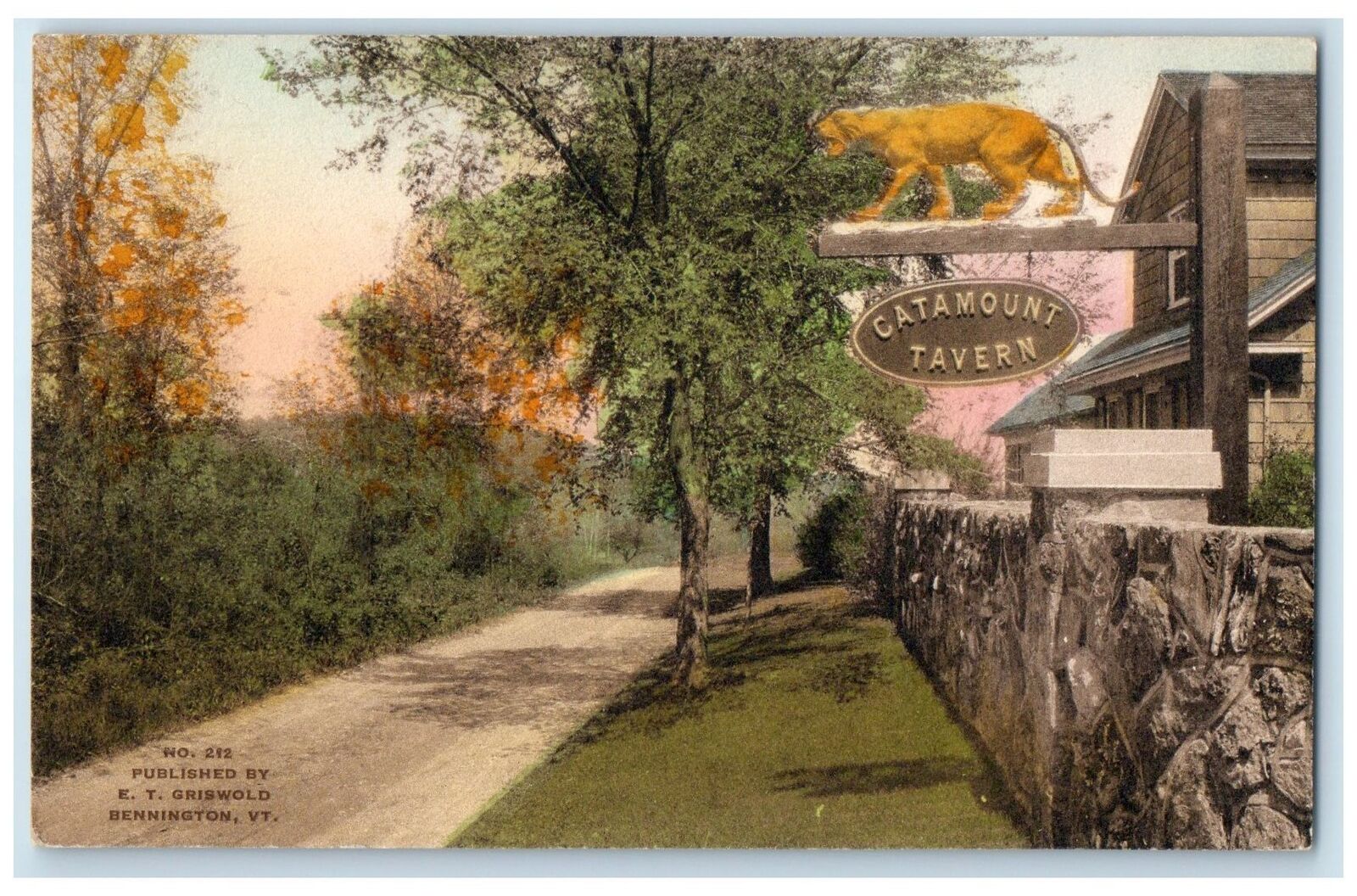 c1940\'s Fairview Street Entrance New Catamount Tavern Old Bennington VT Postcard