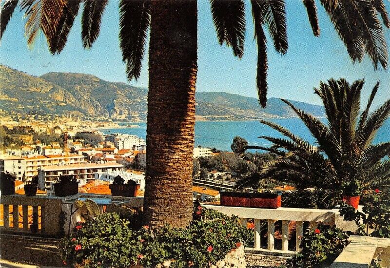 CARNOLES - In the background, Menton and Italy