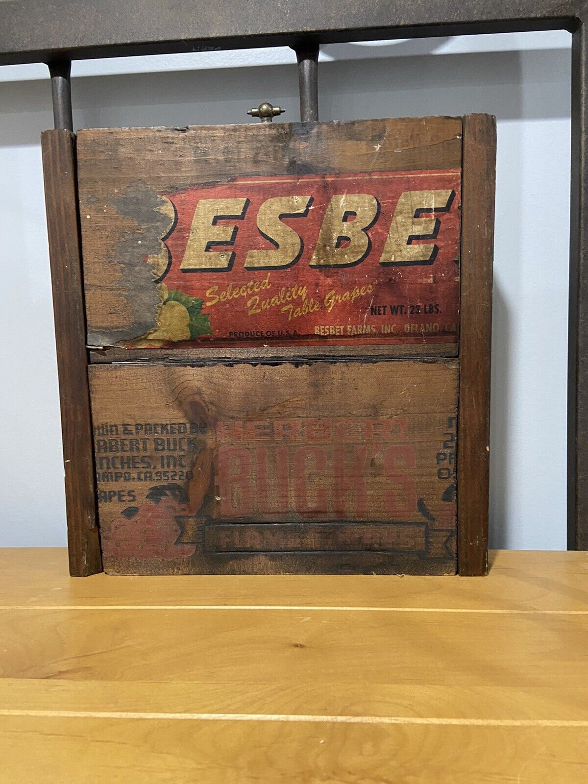 Vintage Herbert Bucks California Grape Crate Panel Besbet Farms 1940-50’s