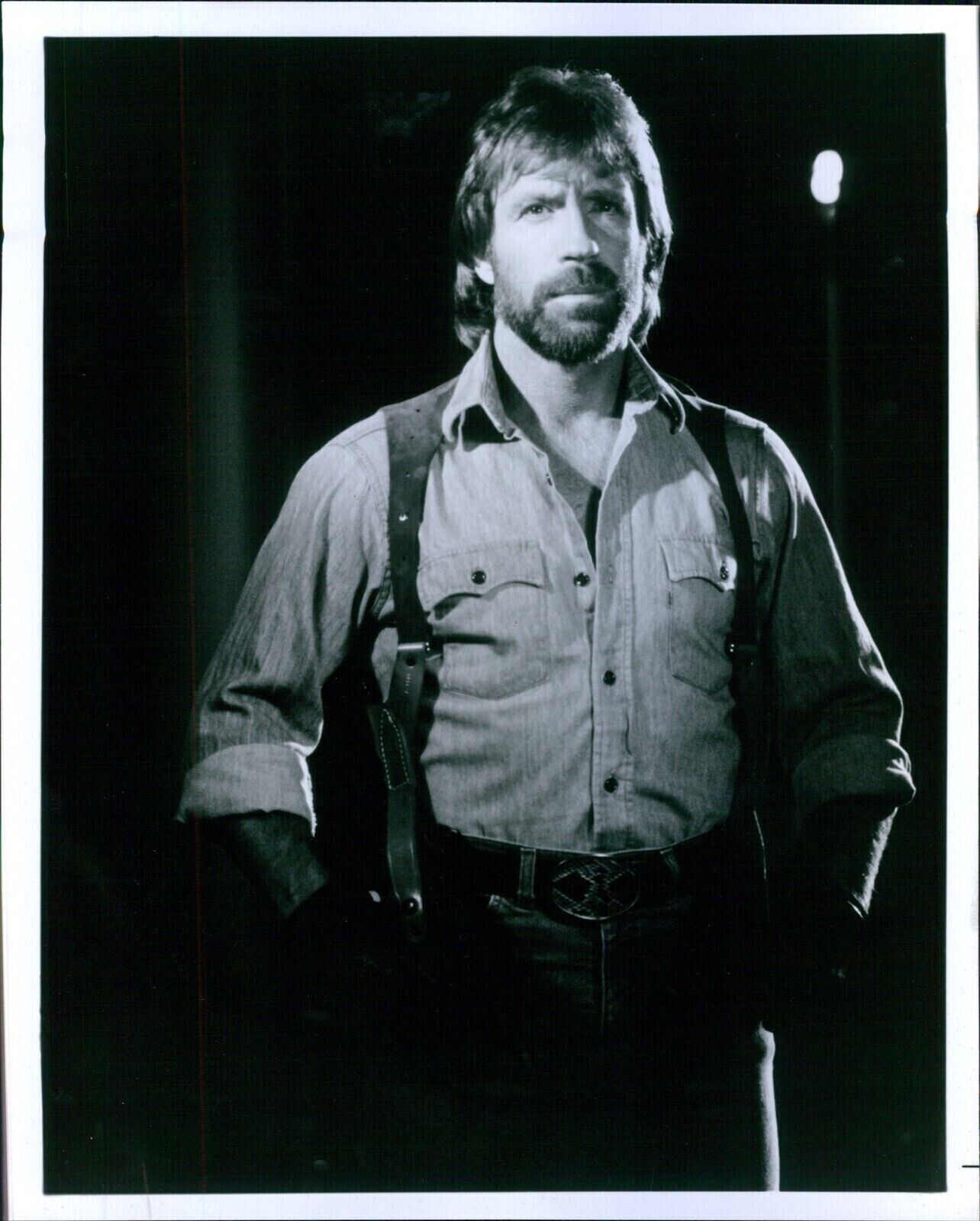 Photo Actor Chuck Norris Invasion Of Usa Director Joseph Zito Action 8X10 Photo
