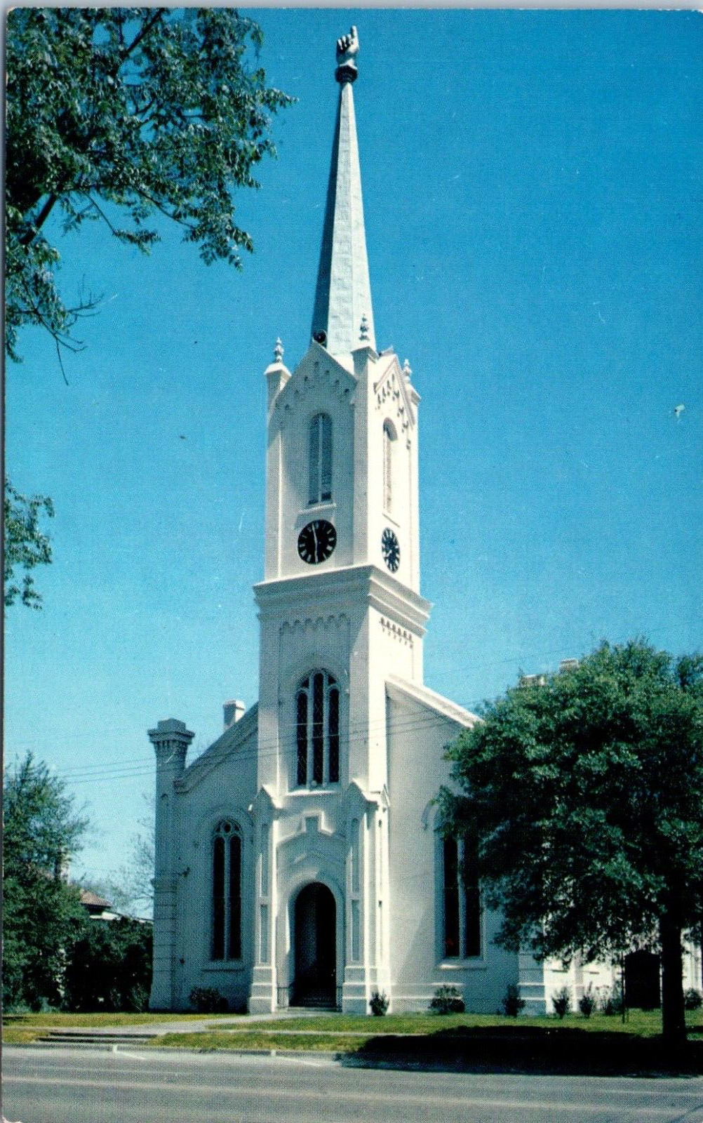Port Gibson, MS - First Presbyterian Church Postcard Chrome Unposted