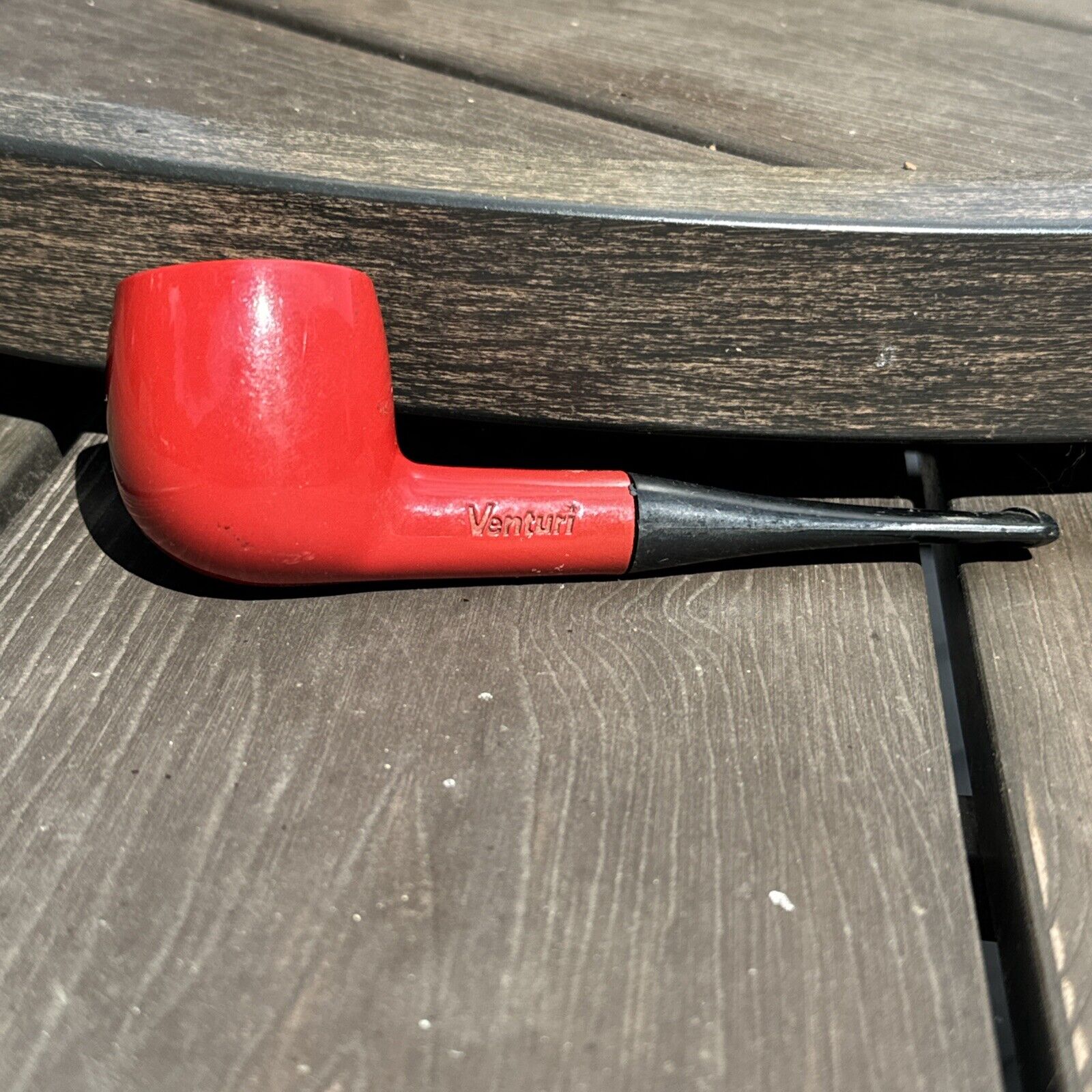 Red Venturi tobacco pipe c.1970s