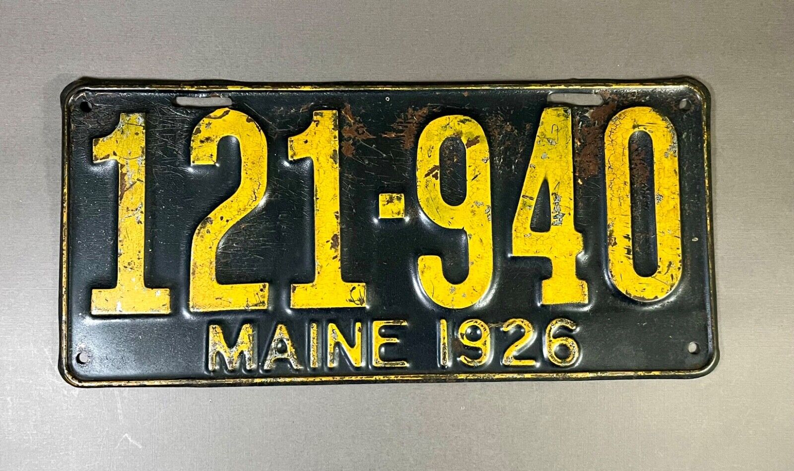 1926 Maine License Plate; Vintage Plate # 121-940;