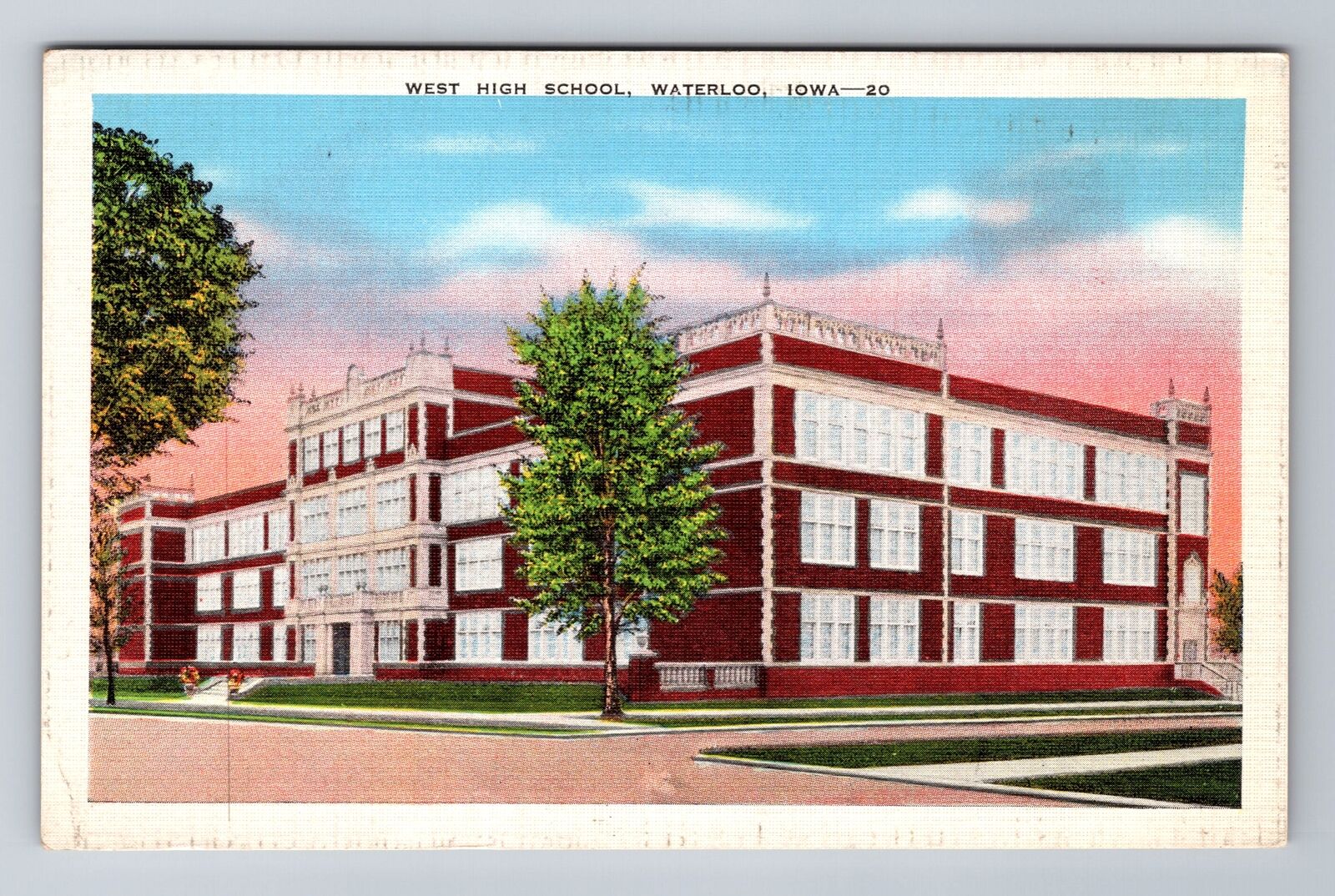 Waterloo IA-Iowa, West High School, Antique, Vintage Souvenir Postcard