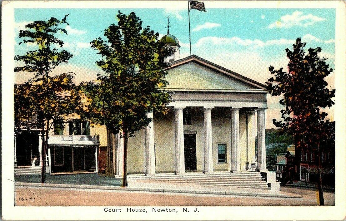 1918. NEWTON, NJ. COURT HOUSE. POSTCARD L20
