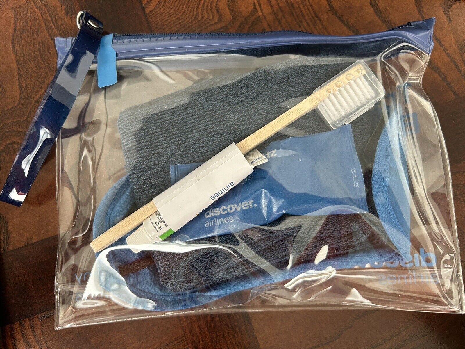 New Sealed Discover Airlines Amenity Kit Premium Economy Class