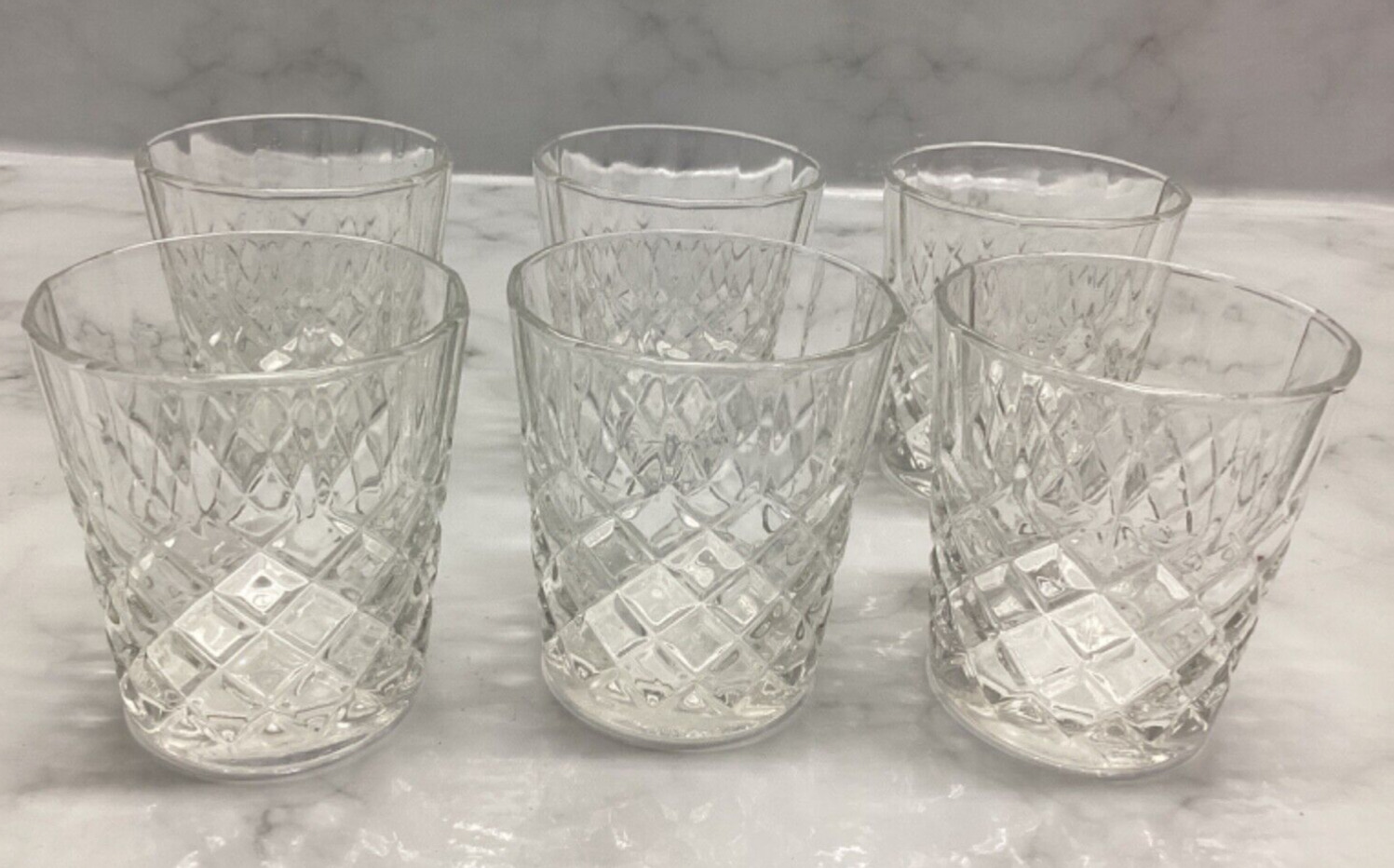 Drambuie Scotch Whiskey Cocktail Glasses Embossed Diamond Cut Clear set of 6