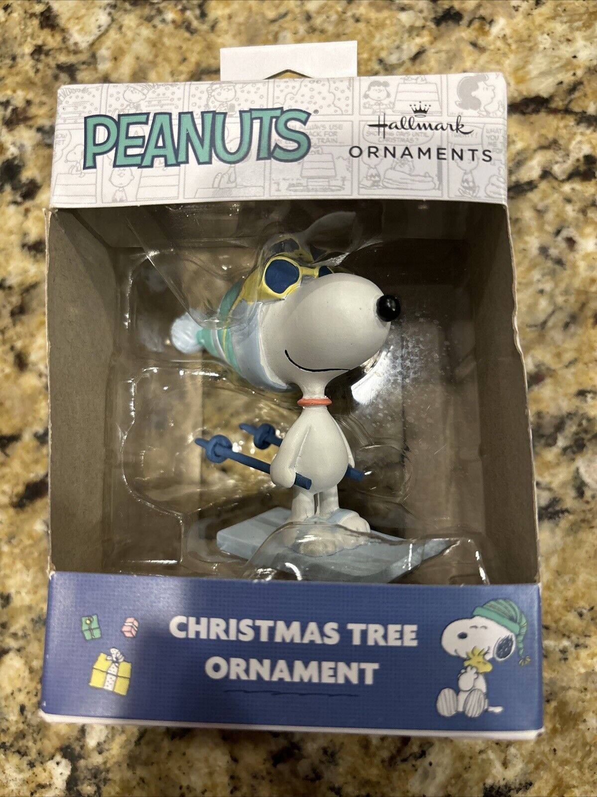 *SNOOPY SKIING* Hallmark Peanuts Christmas Tree Ornament Charlie Brown New
