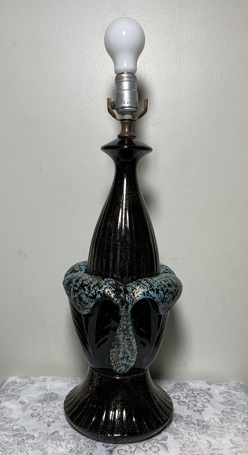Lrg Vtg Ceramic Art Pottery Table Lamp Mid Century Modern FUNKY Blue Gold Black