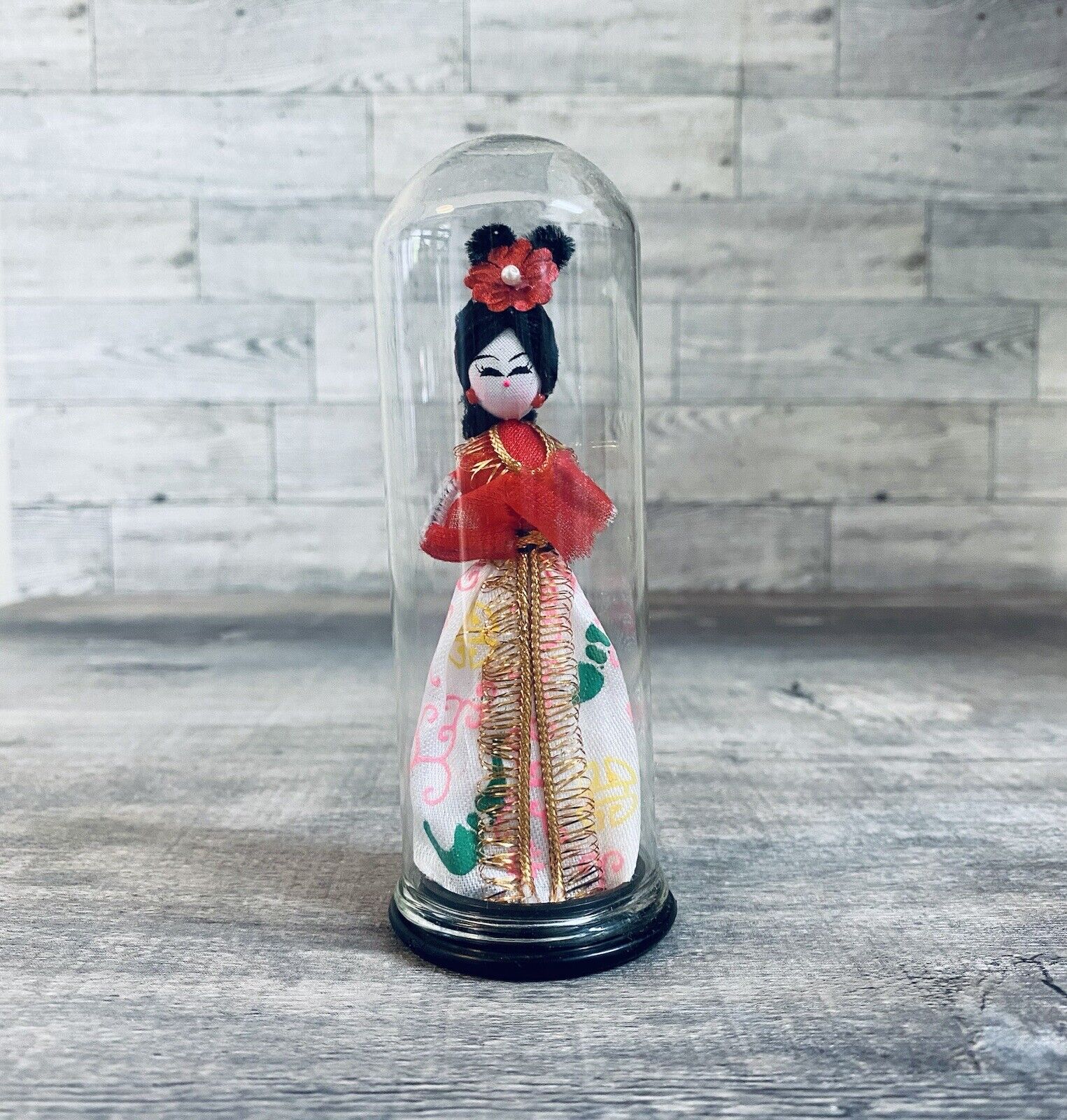 Vintage Miniature Japanese Doll  Glass Dome Capsule Tiny Pipe Cleaner Bride 3\