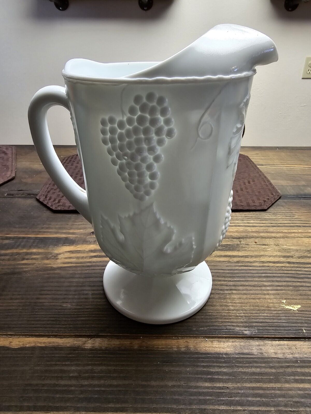 Vintage milk glass beverage pitcher . No chips or cracks.