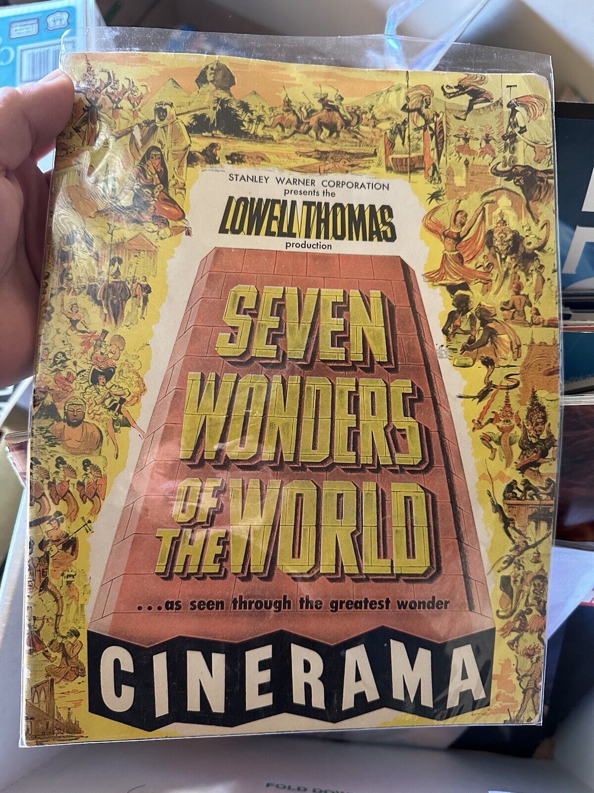 Seven Wonders of the World Cinerama Stanley Warner Corp Presents Lowell Thomas 