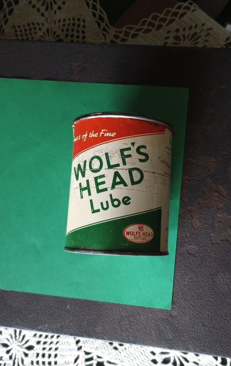 Vintage 1 Pound Wolf\'s Head Lube Grease Can Used Condition Some Partial Contents
