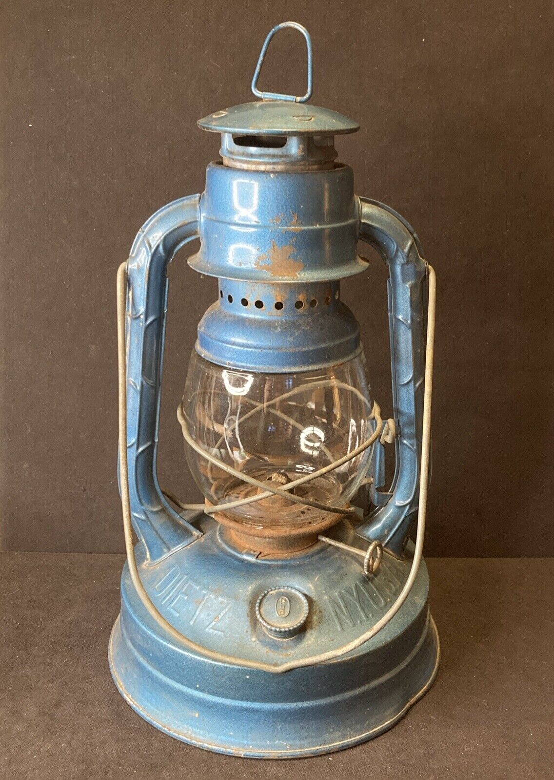 Antique Dietz N.Y. U.S.A NO. 100 kerosene lantern, Mfg 1956