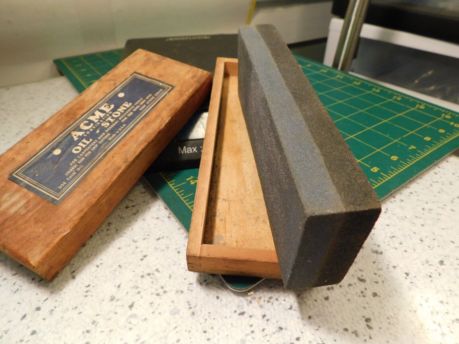 Vintage Acme Fine/Coarse Combination Oil Stone in Original Wood Box