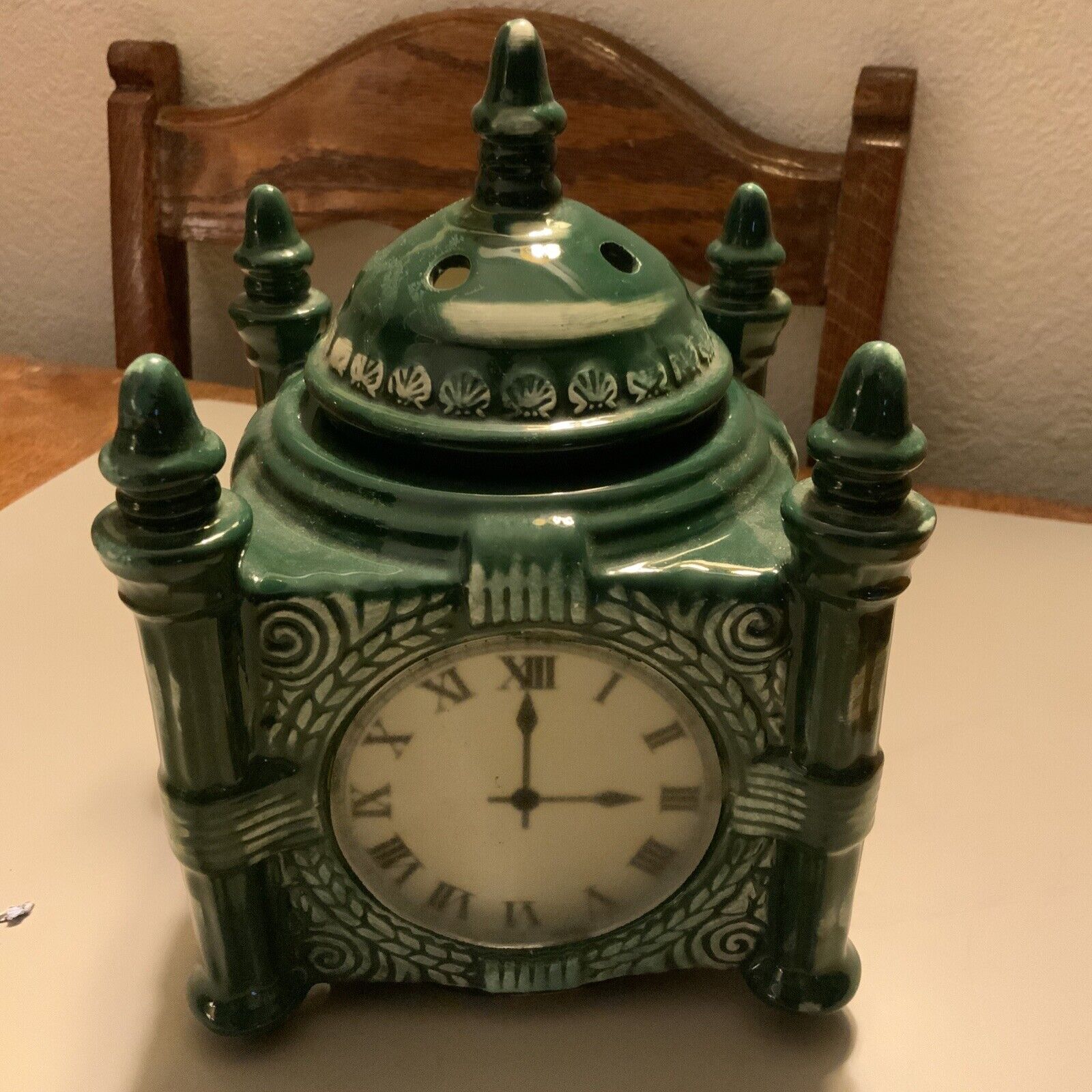 Marshall Field's & Co. State Street Clock Green Ceramic Tea Light - Great Cond