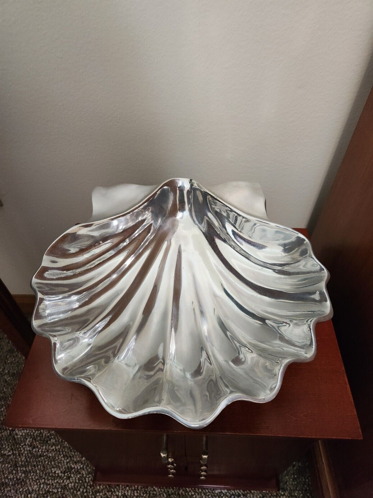 Vintage 1993 Mariposa Clam Shell Serving Dish / Bowl ALUMINUM Half Seashell